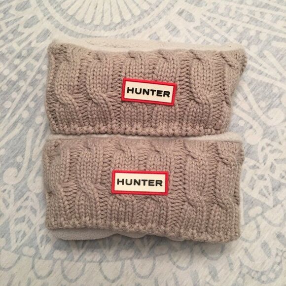 Hunter Beige Cable Knit Cuff Fleece Boot Socks For Women - Picture 1 of 3